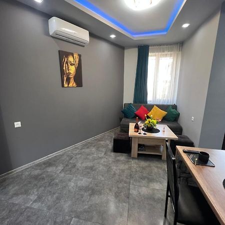 Comfortable Apartment Комфортные Апартаменты Self Check In เยเรวาน ภายนอก รูปภาพ