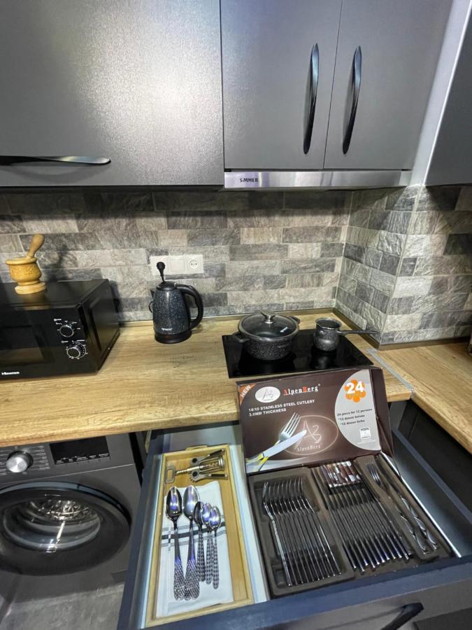 Comfortable Apartment Комфортные Апартаменты Self Check In เยเรวาน ภายนอก รูปภาพ