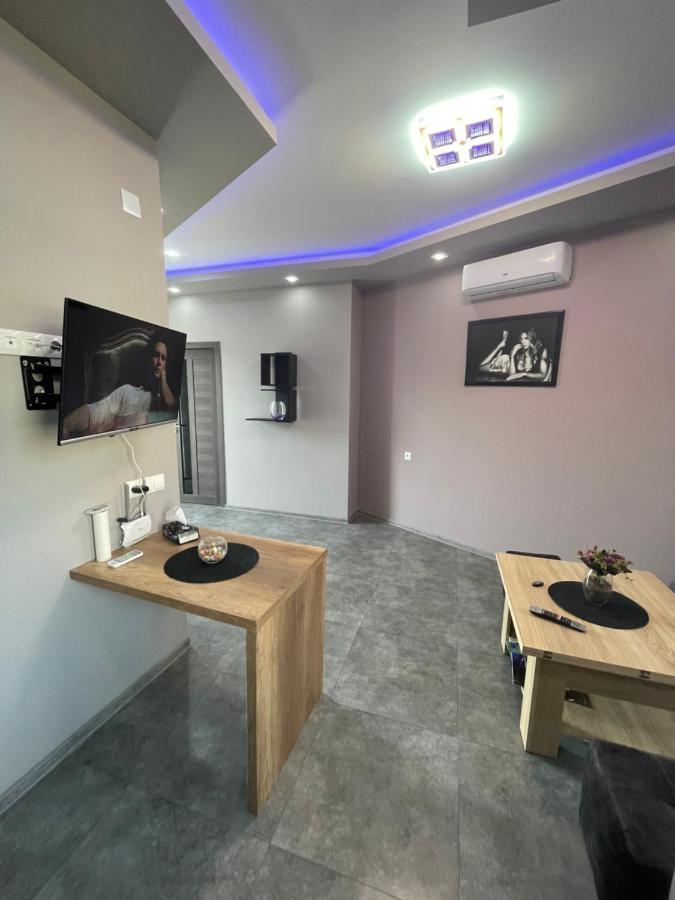 Comfortable Apartment Комфортные Апартаменты Self Check In เยเรวาน ภายนอก รูปภาพ