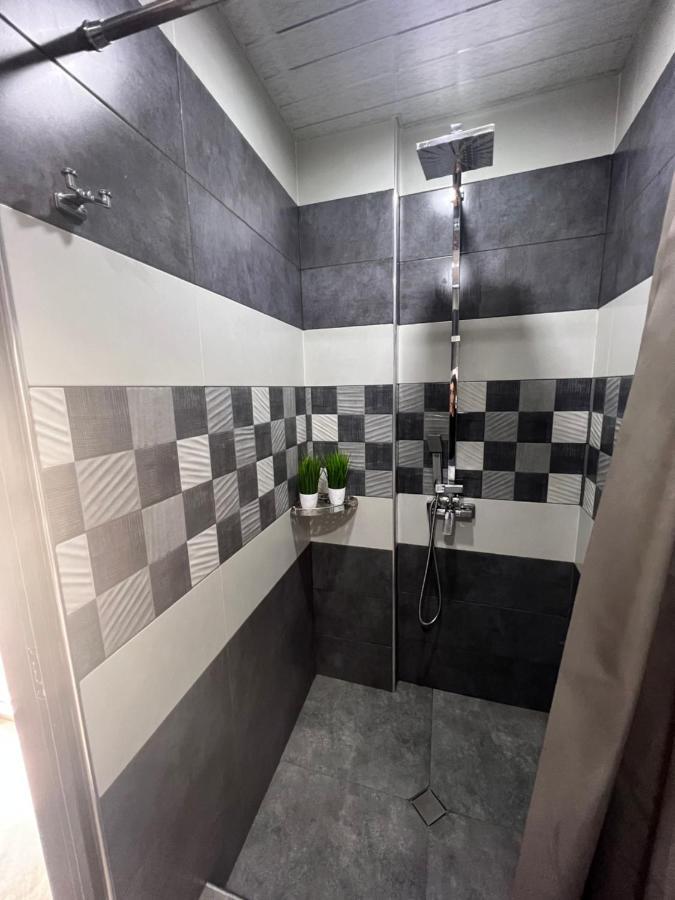 Comfortable Apartment Комфортные Апартаменты Self Check In เยเรวาน ภายนอก รูปภาพ