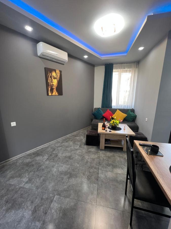 Comfortable Apartment Комфортные Апартаменты Self Check In เยเรวาน ภายนอก รูปภาพ